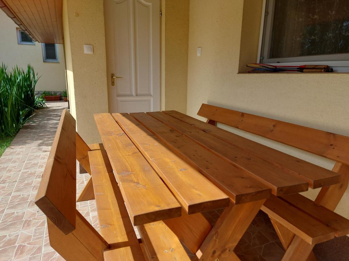 Potyka Apartman Tiszafured Ngoại thất bức ảnh