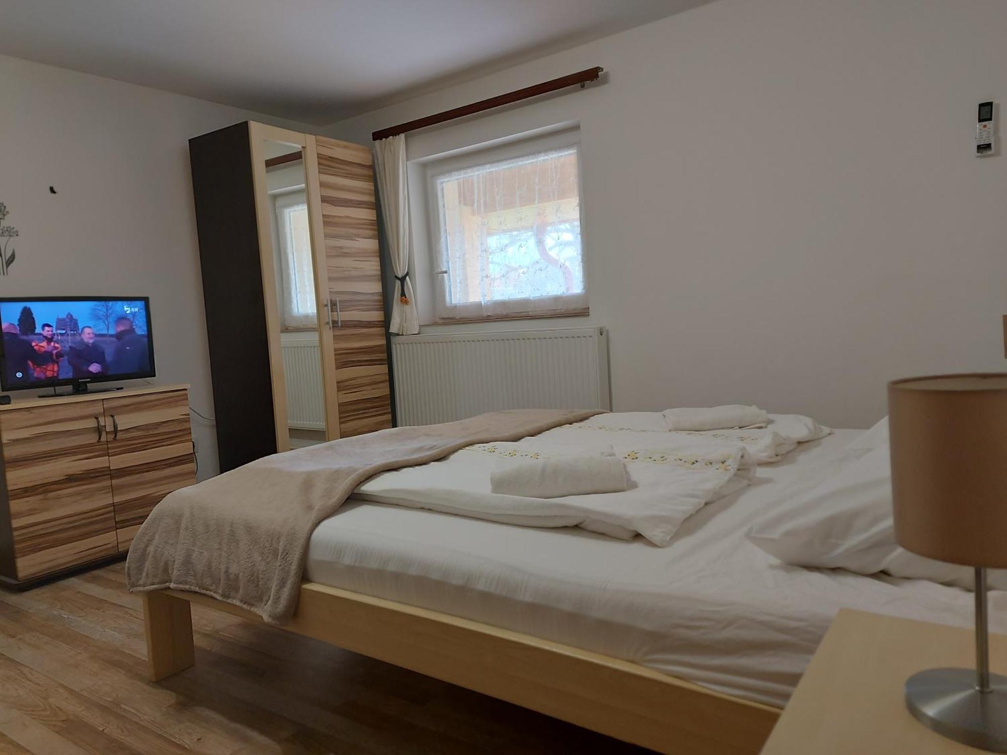 Potyka Apartman Tiszafured Ngoại thất bức ảnh